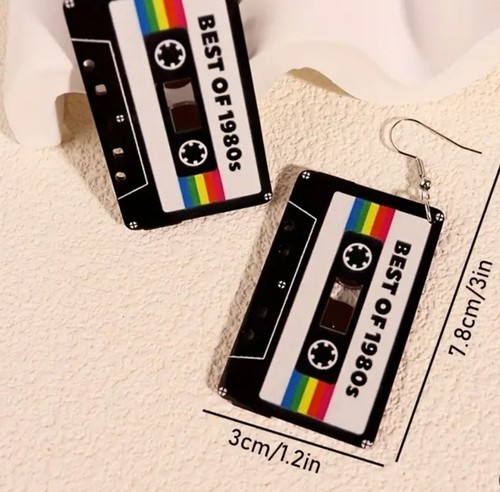 Pair 80s themed music - 80s,